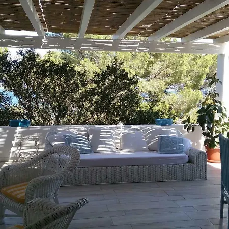 Biancaluna Villa *